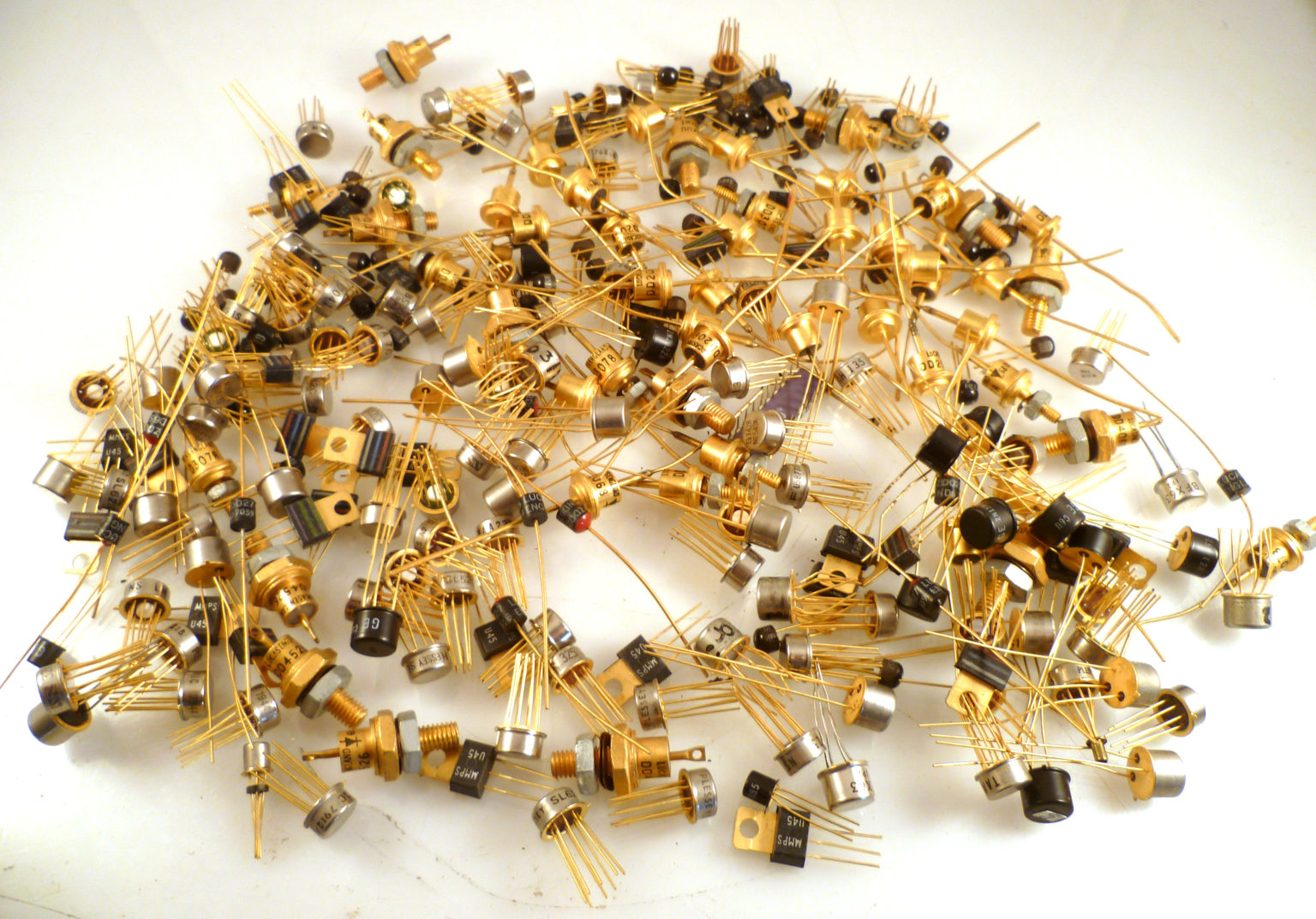 Транзисторы